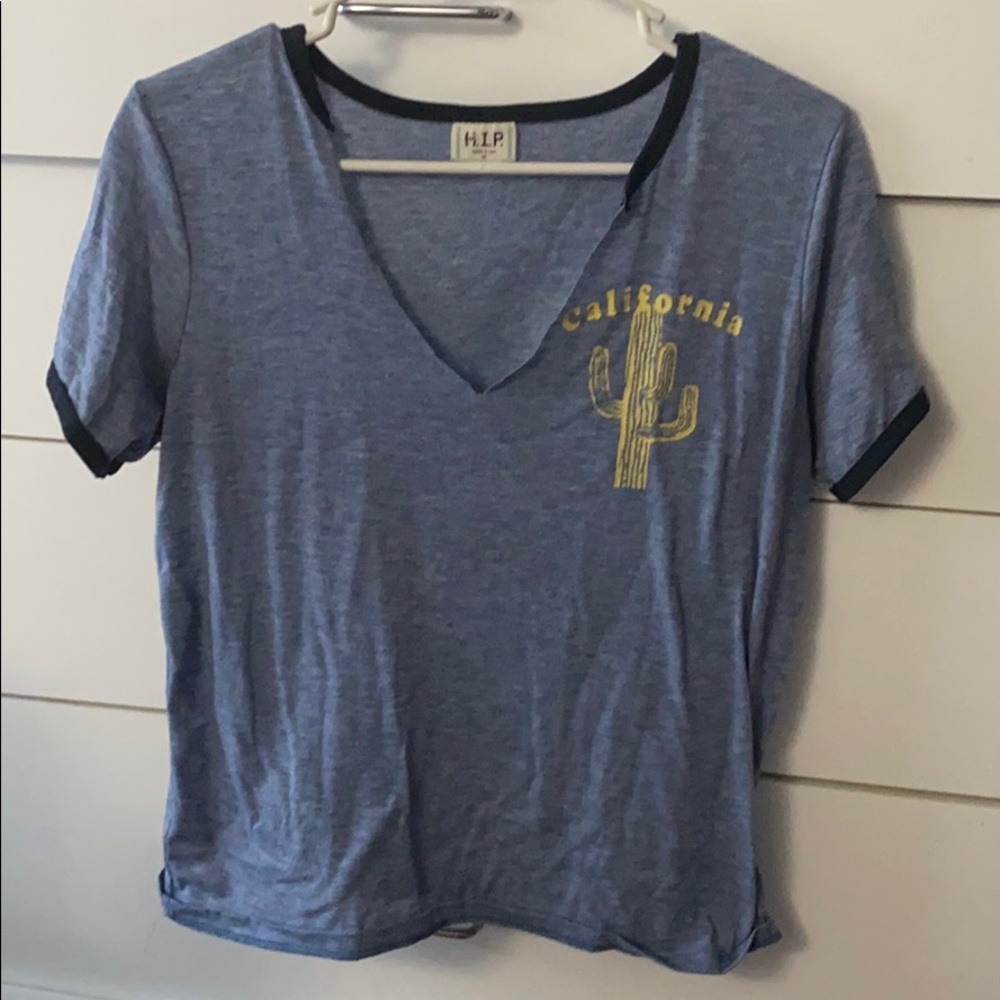 Low V neck tee shirt